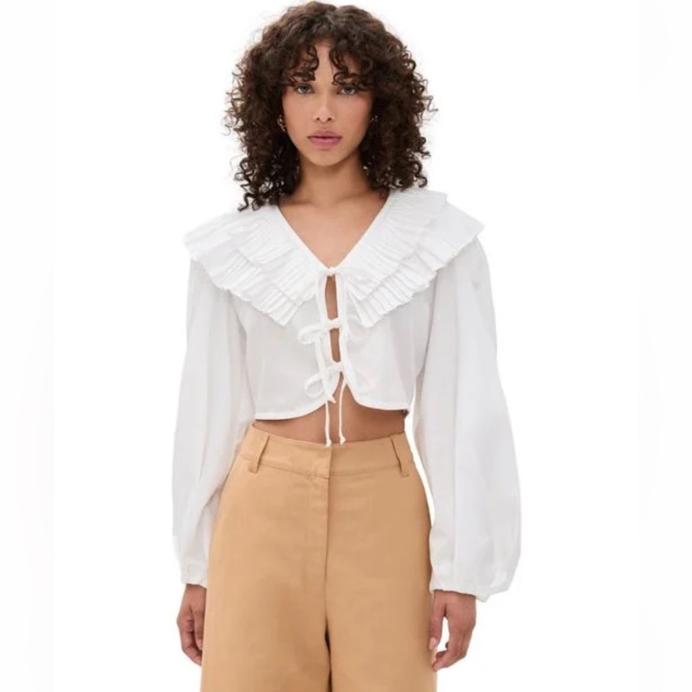 NEW DE LORETA Aurelia Long Sleeve Blouse In White statement sleeve feminine
